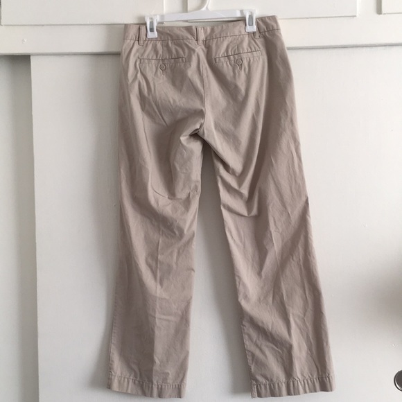 Mid Rise Gap Chinos R - Picture 2 of 2